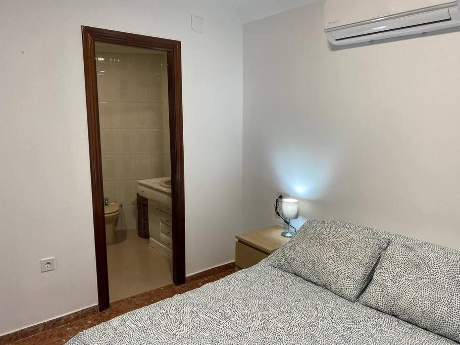 Piso Grande De 120 M2, A 15' De La Playa En Coche Apartment Huelva Exterior photo